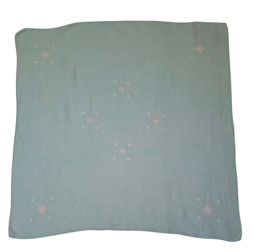 Vintage Blue Linen/Cotton White Floral Embroidered Square Table Cloth 32×32